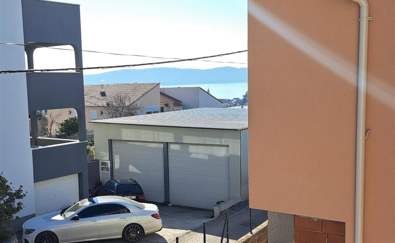 Holiday Apartman Kastela Exterior photo